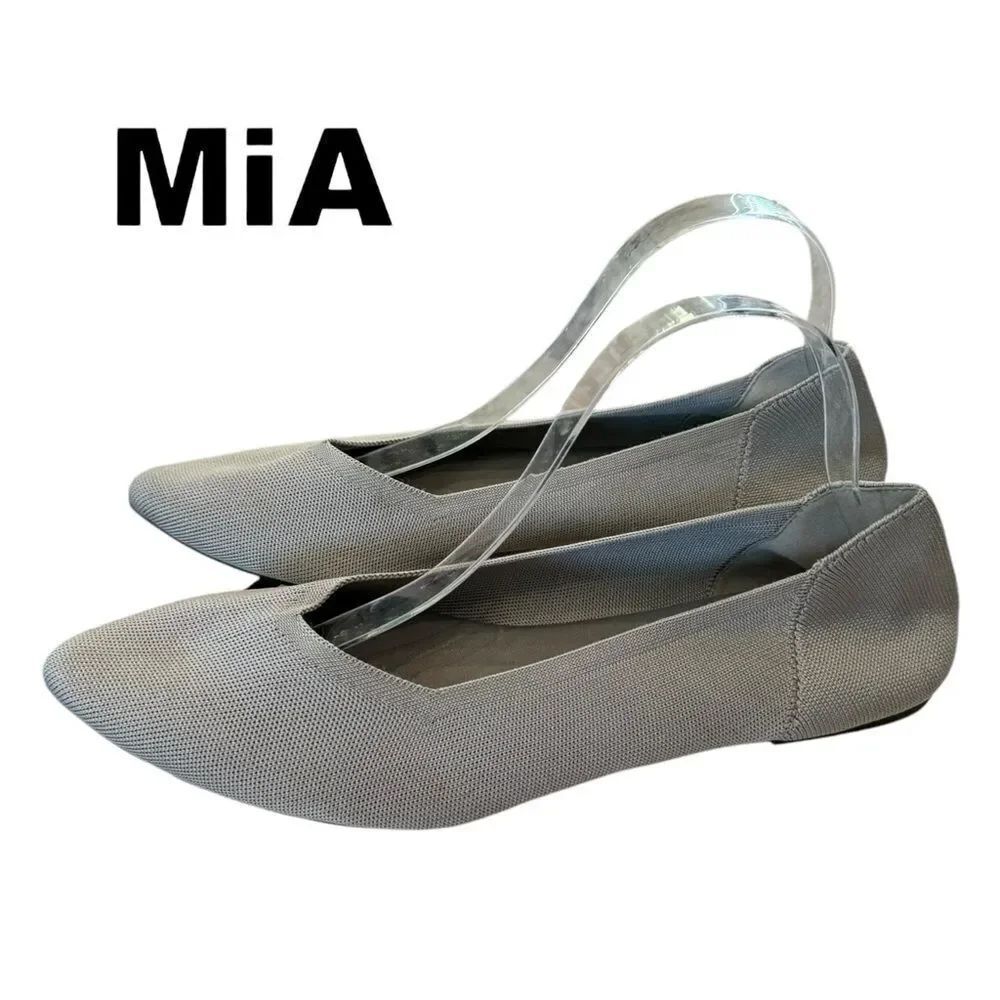 MIA Kerri Women's Light Gray Slip-on Pointed Toe Flats 11